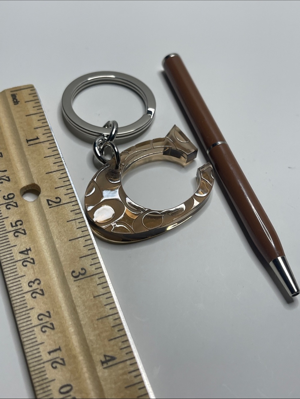 Coach Brown C Logo Acrylic Keyring and Coach Pen - Picture 3 of 5